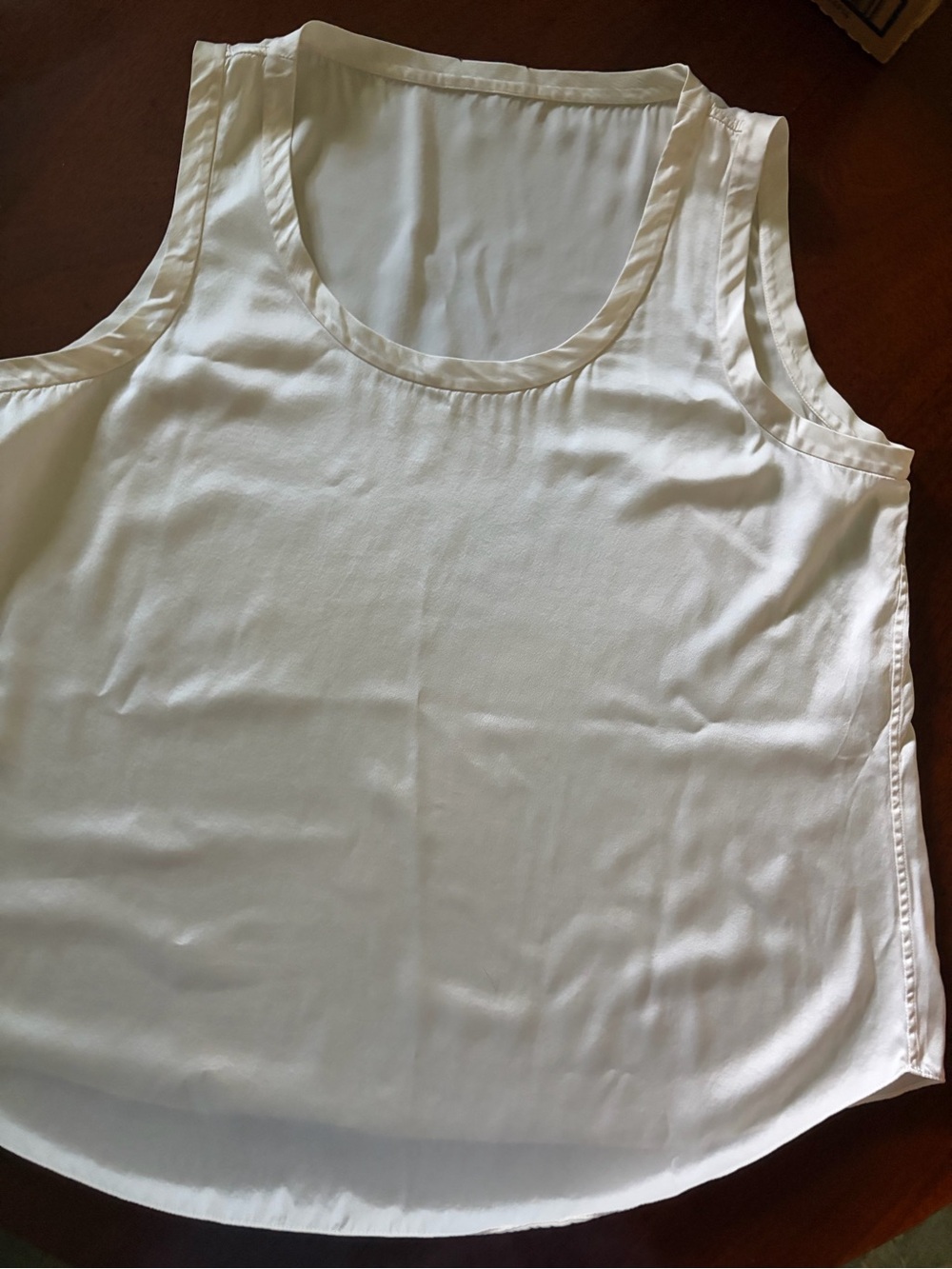2X White Sleeveless Top from Lafayette 148